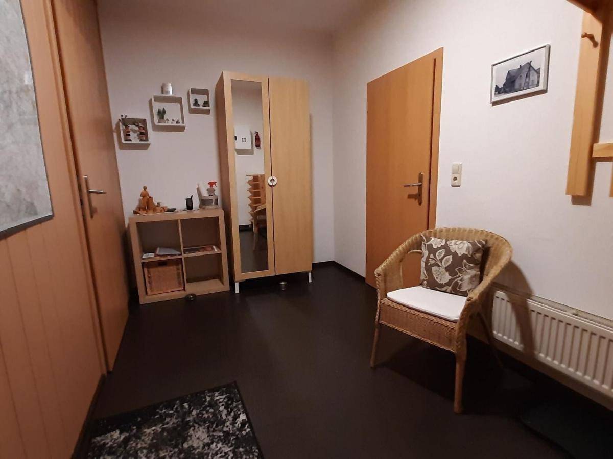 Cozy Apartment In Ore Mountains With Balcony Breitenbrunn  Exteriér fotografie